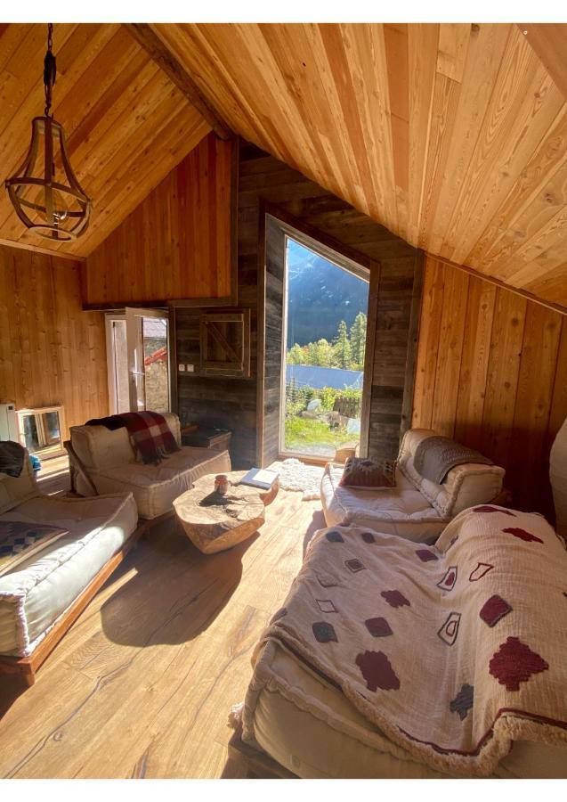 Mon Roc - Maison De Montagne Atypique Avec Vue Ла-Грав Экстерьер фото